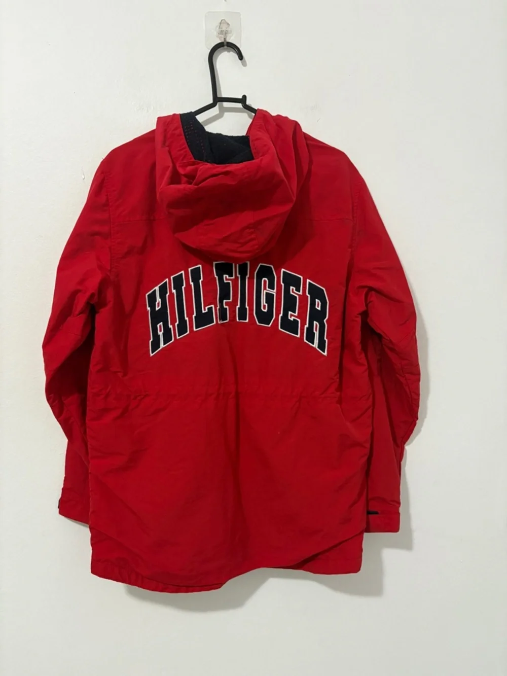 Tommy Hilfiger Logo Spellout Hooded Jacket in red - size Large